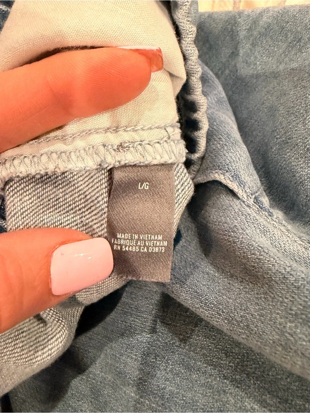 Aerie pull on denim distressed shorts